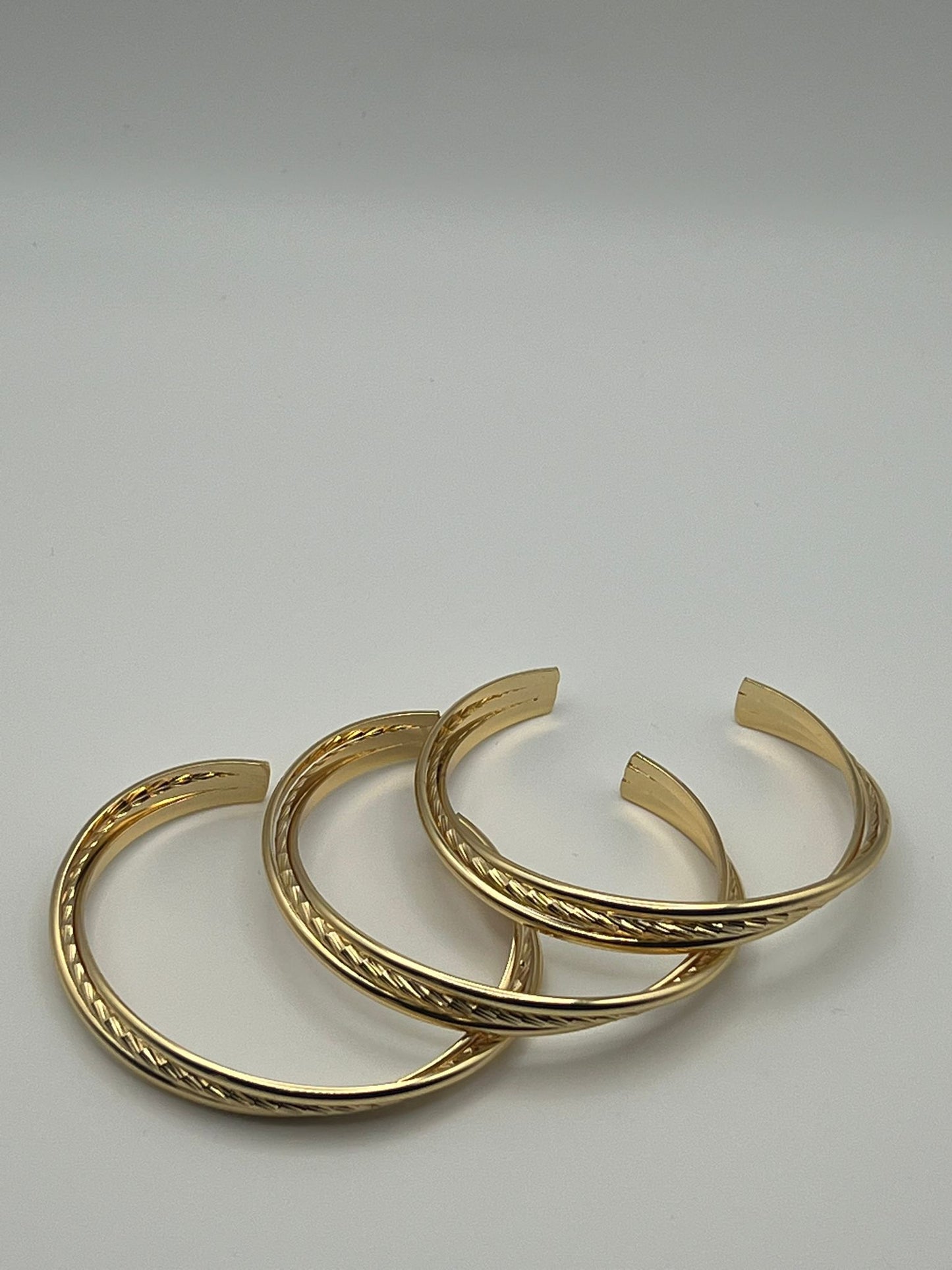 Brazalete Medio Aro Gold + Aretes