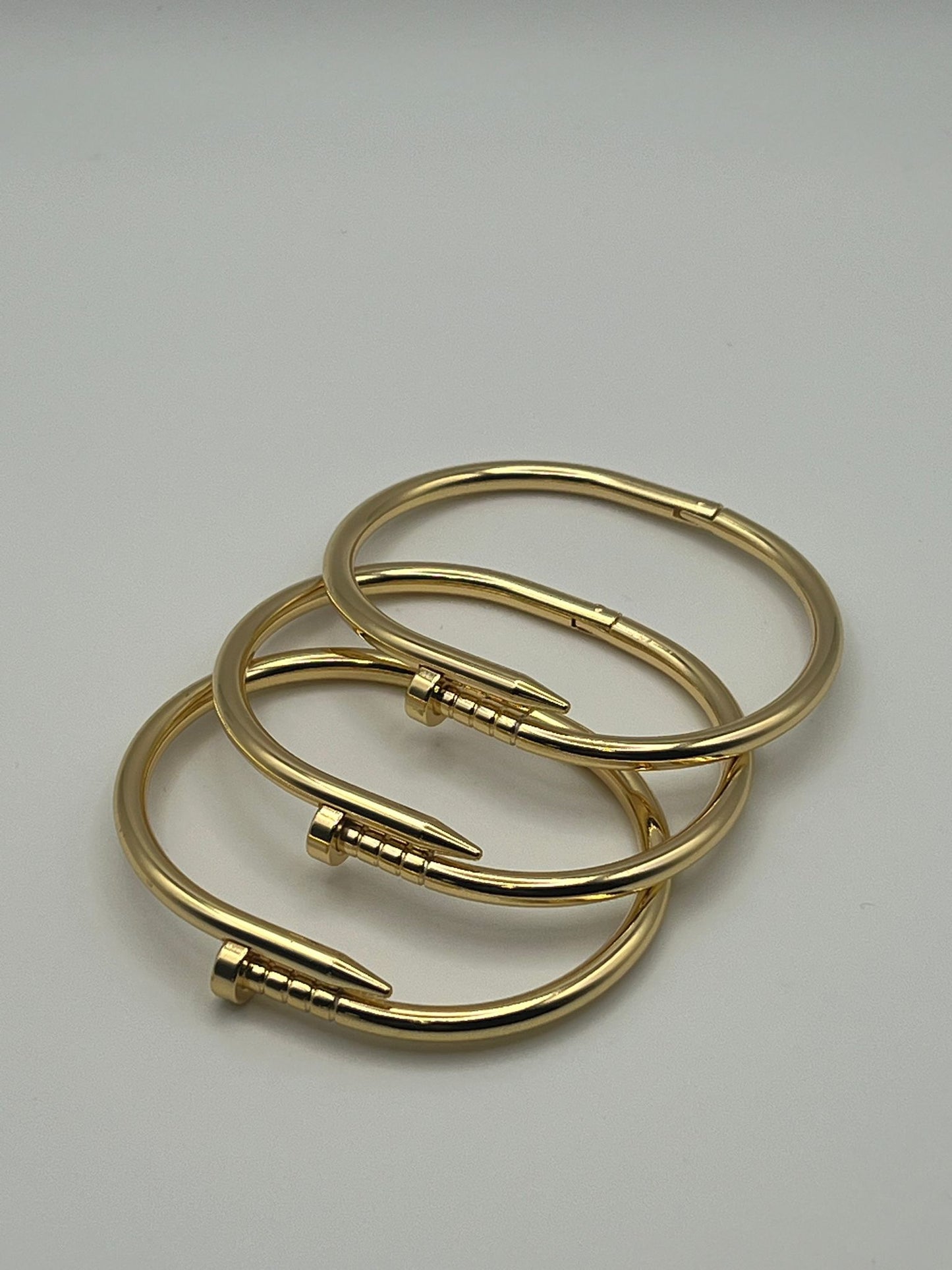 Brazalete Tornillo Gold + Aretes